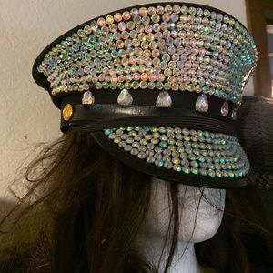 Super cool hat ! Rhinestone